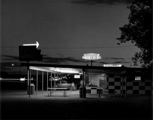 Toshio Shibata - Night photo,#05 Green River, Uta,1983